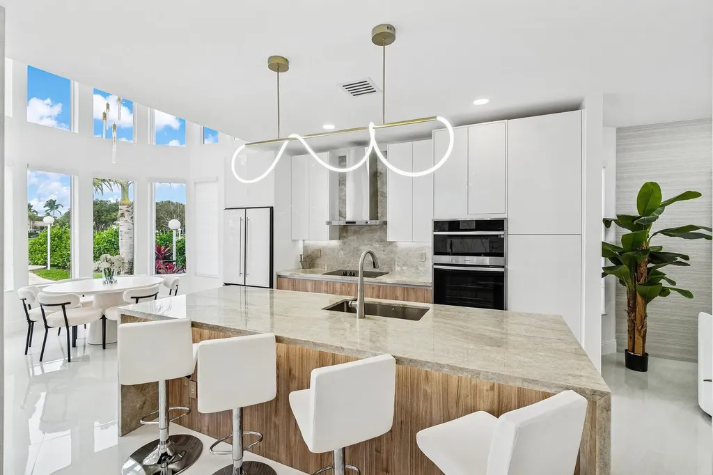 5239 Suffolk Drive Boca Raton FL 33496