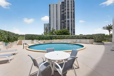 5400 N Ocean Drive Singer Island FL 33404