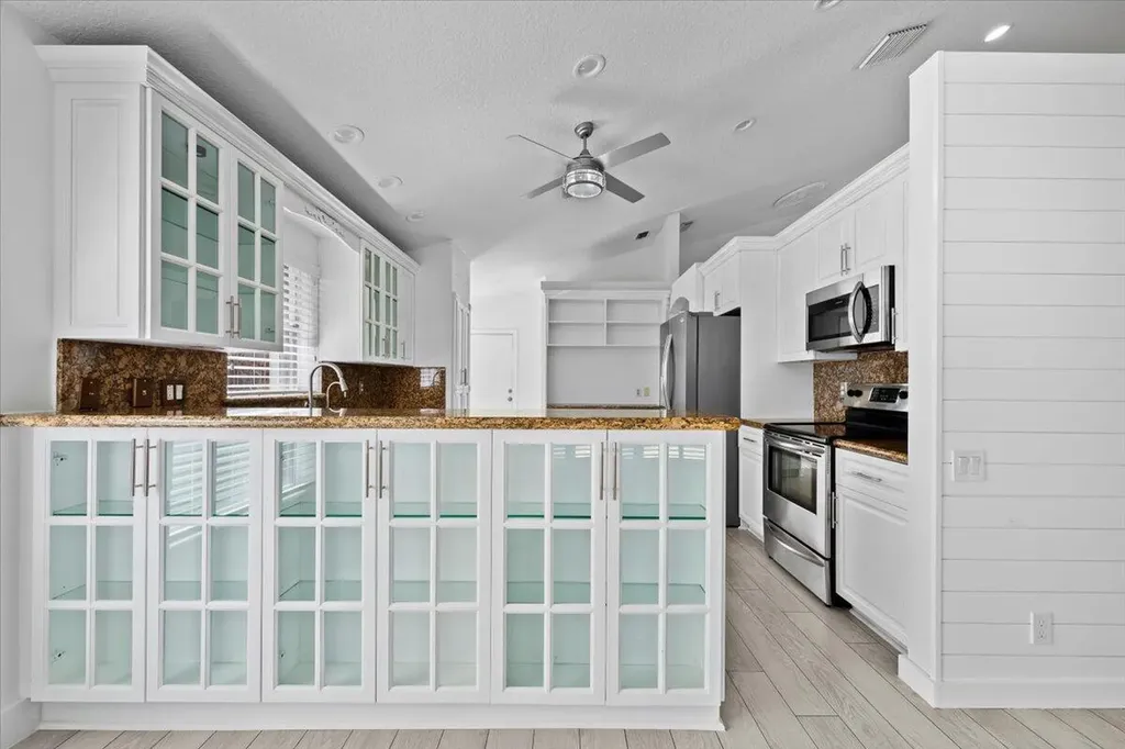 6070 Pitch Lane Boynton Beach FL 33437
