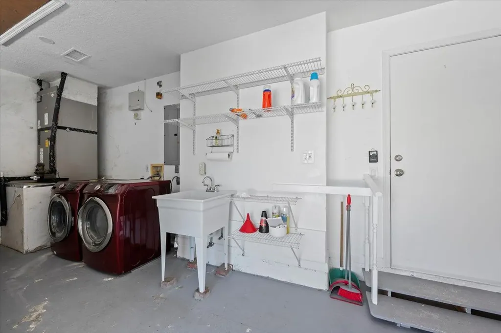 6070 Pitch Lane Boynton Beach FL 33437