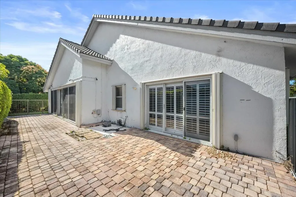 6070 Pitch Lane Boynton Beach FL 33437