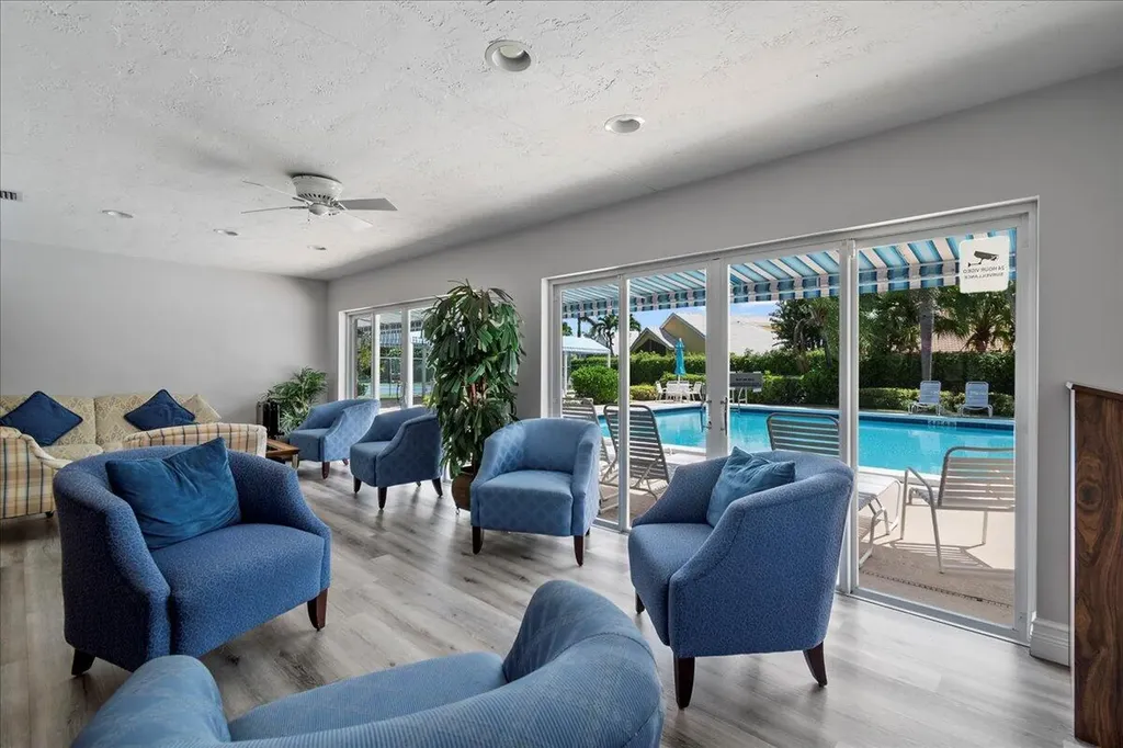 6070 Pitch Lane Boynton Beach FL 33437