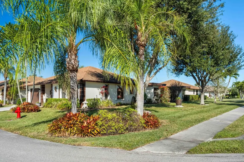 6251 Blue Baneberry Lane Greenacres FL 33463