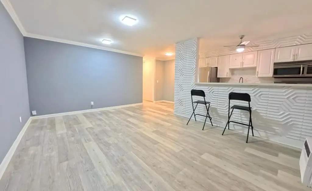 2621 Grant Street Hollywood FL 33020