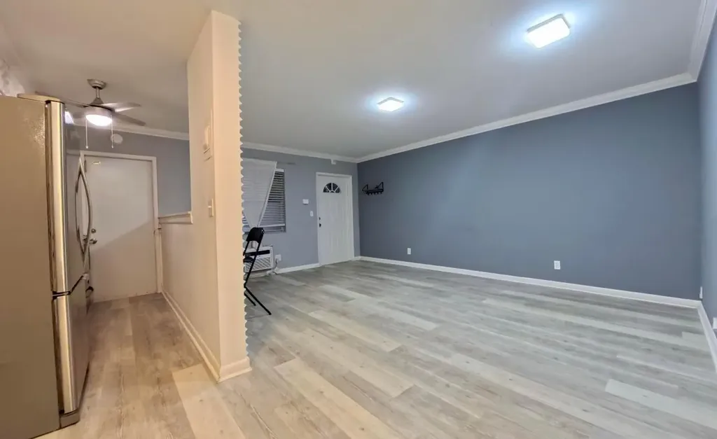 2621 Grant Street Hollywood FL 33020