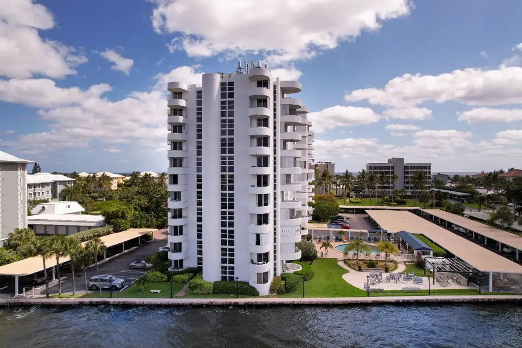 2200 S Ocean Boulevard Delray Beach FL 33483
