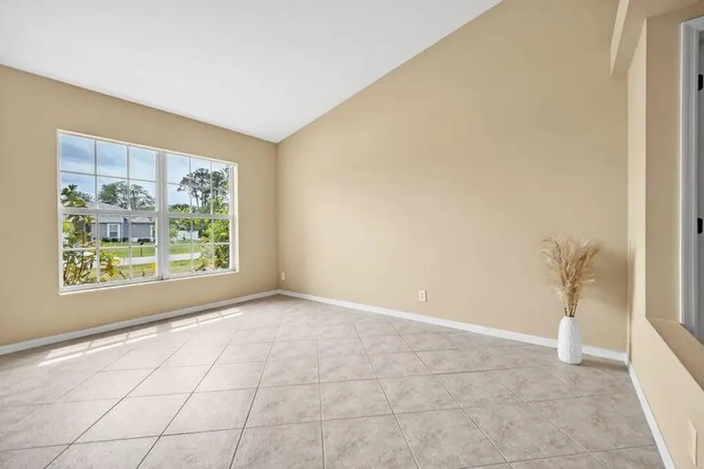 1355 SW Porter Road Port St Lucie FL 34953
