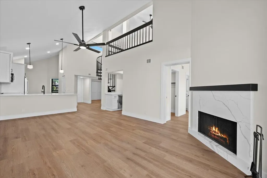 144 Bay Colony Drive N Juno Beach FL 33408