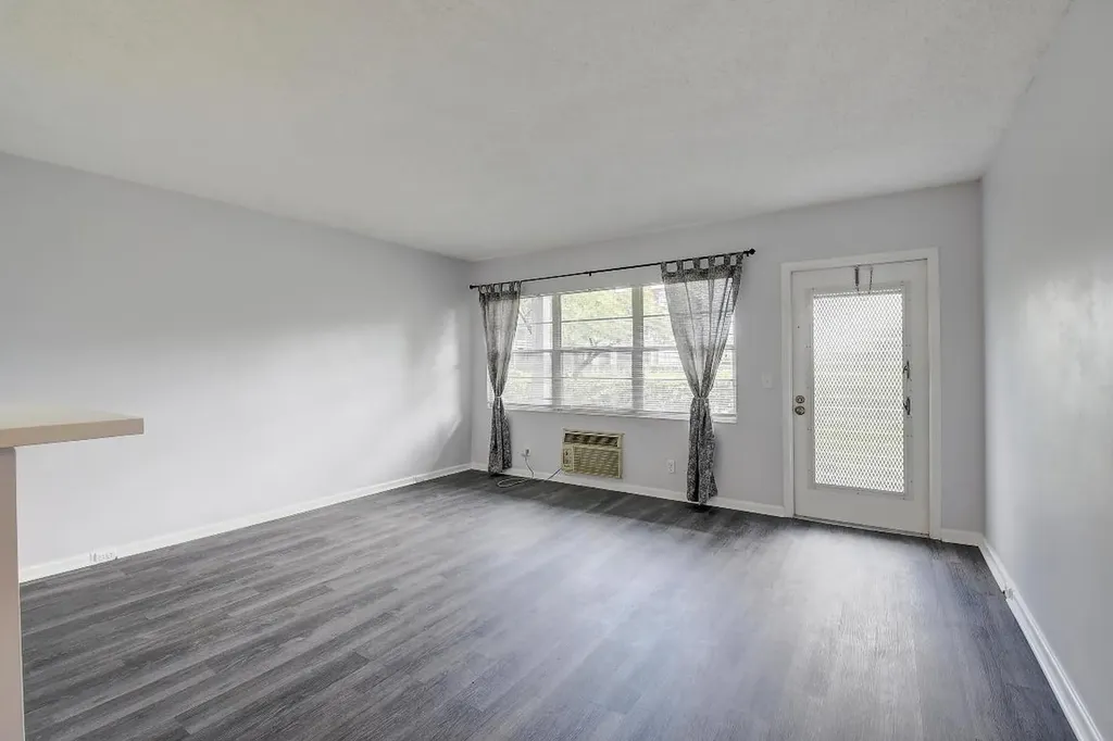 49 Suffolk B Boca Raton FL 33434