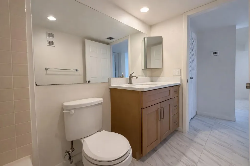 3826 Whitehall Drive West Palm Beach FL 33401