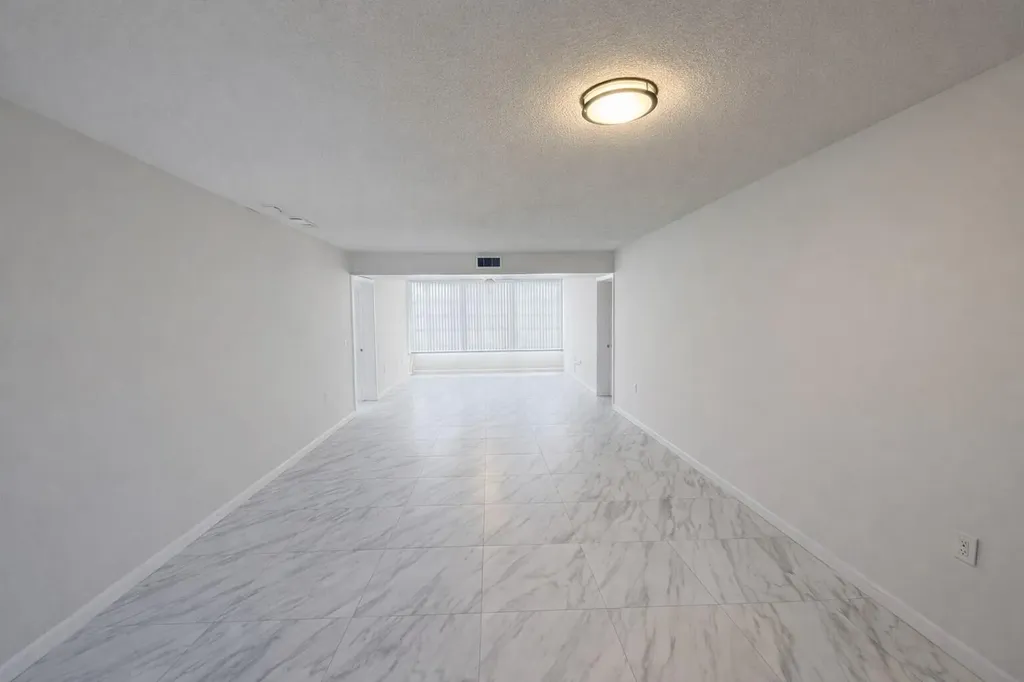 3826 Whitehall Drive West Palm Beach FL 33401