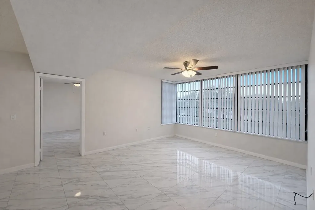 3826 Whitehall Drive West Palm Beach FL 33401