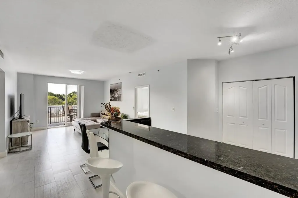 250 NE 3rd Avenue Delray Beach FL 33444