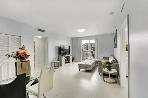 250 NE 3rd Avenue Delray Beach FL 33444