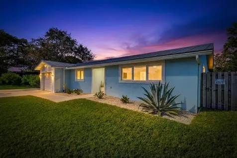 1879 SE Madison Street Stuart FL 34997