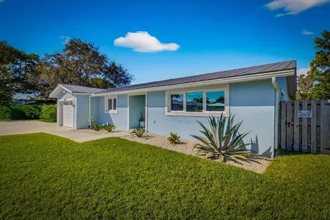 1879 SE Madison Street Stuart FL 34997