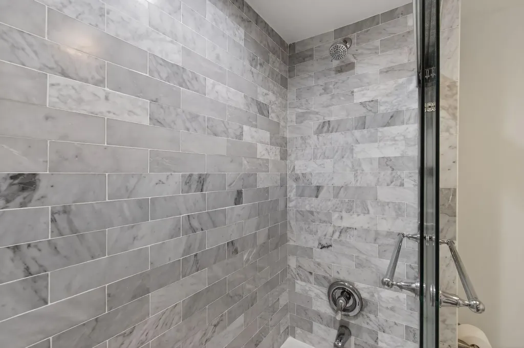 8536 Casa Del Lago Boca Raton FL 33433