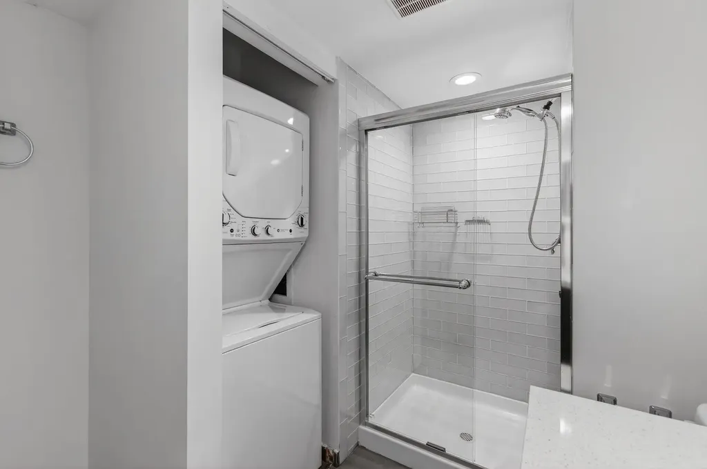 8536 Casa Del Lago Boca Raton FL 33433