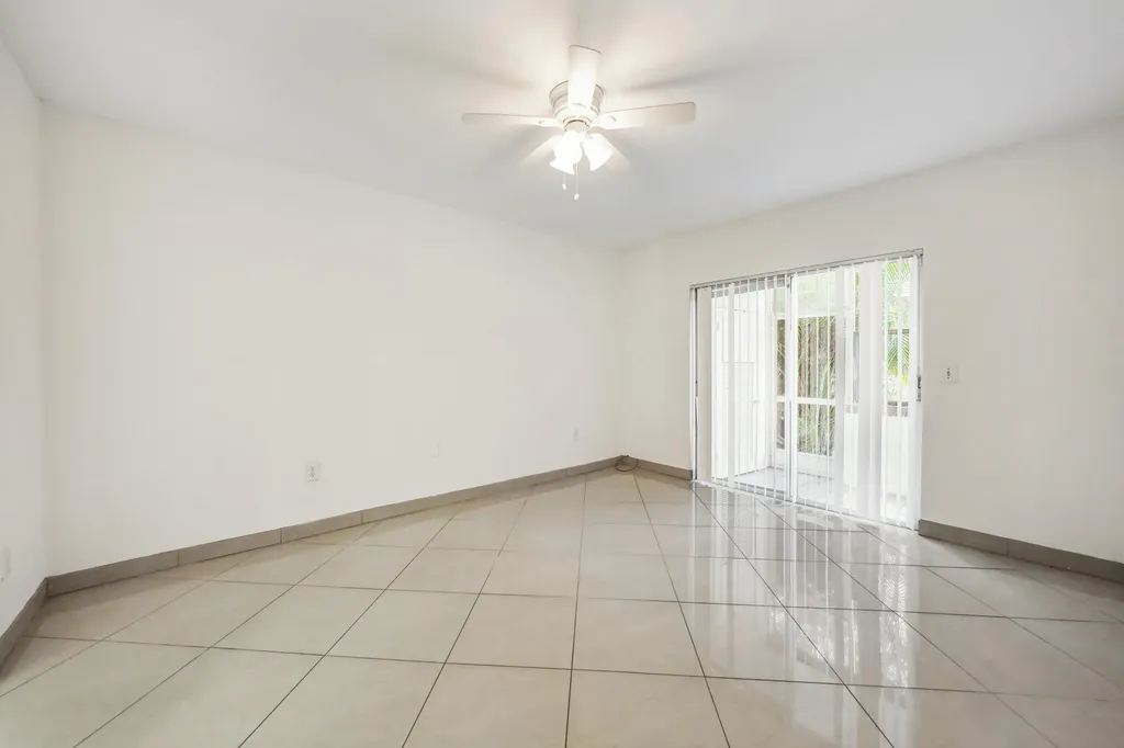 2878 Donnelly Drive Lake Worth FL 33462