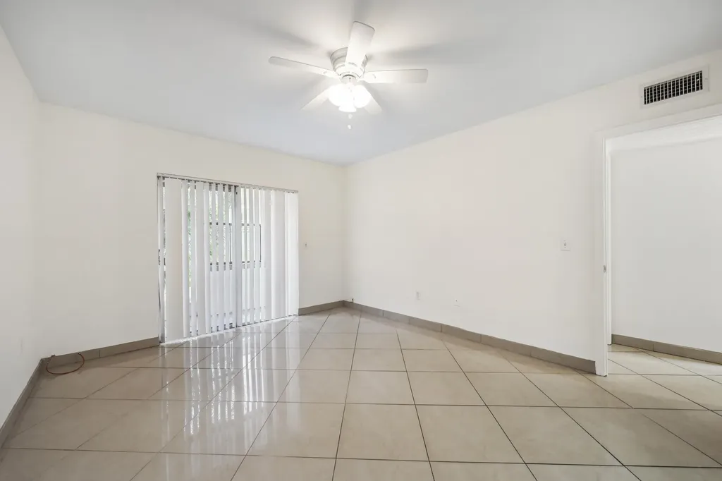 2878 Donnelly Drive Lake Worth FL 33462