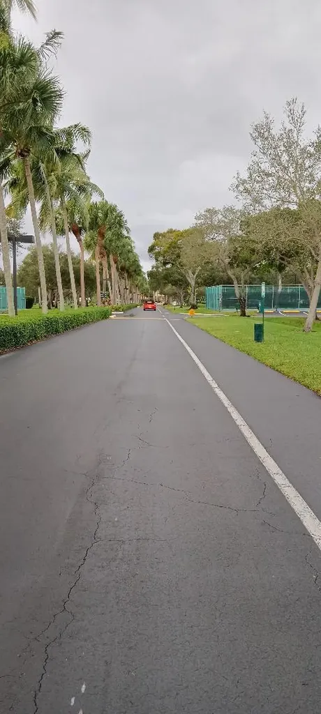 5749 Camino Del Sol Boca Raton FL 33433