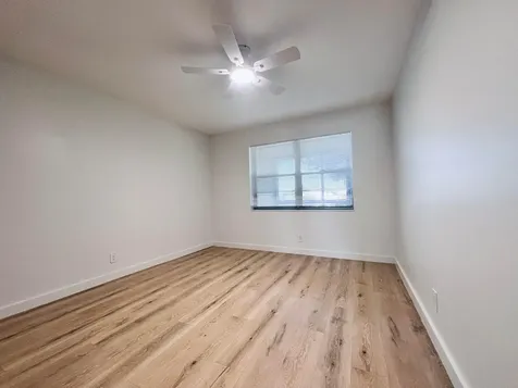 130 Chatham F West Palm Beach FL 33417