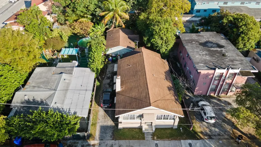 8111 NE 1st Avenue Miami FL 33138