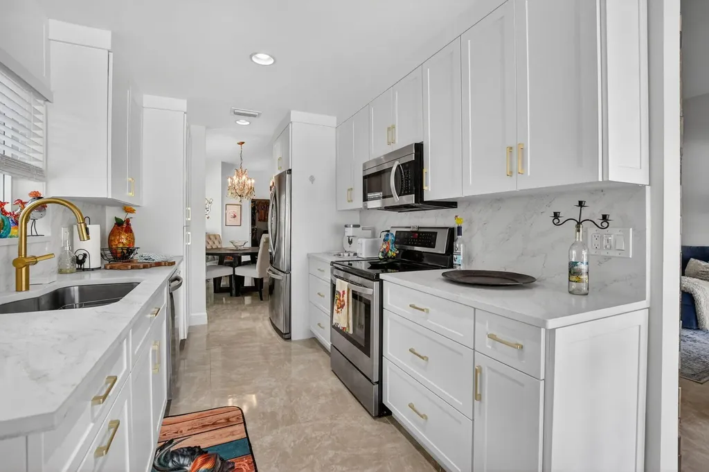 11270 Clover Leaf Circle Boca Raton FL 33428