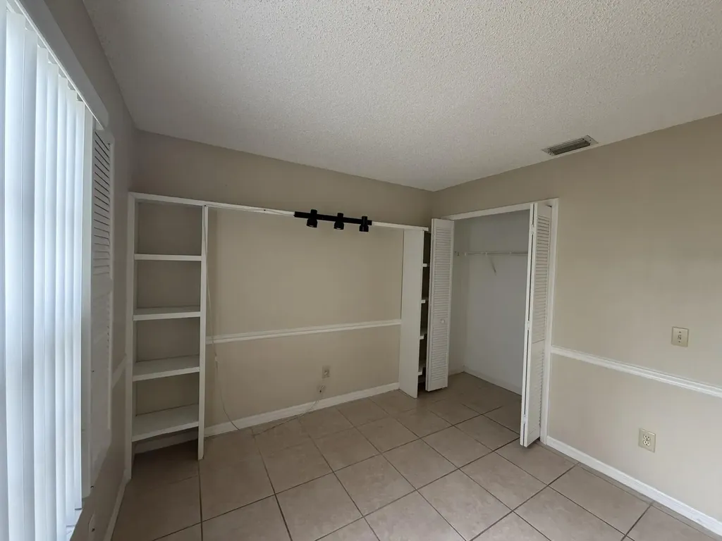 2342 SW Bayshore Boulevard Port St Lucie FL 34984