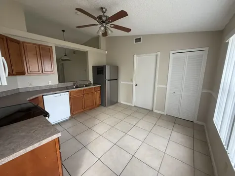 2342 SW Bayshore Boulevard Port St Lucie FL 34984