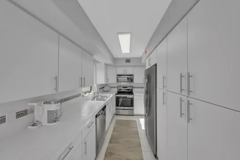 5380 N Ocean Drive Singer Island FL 33404