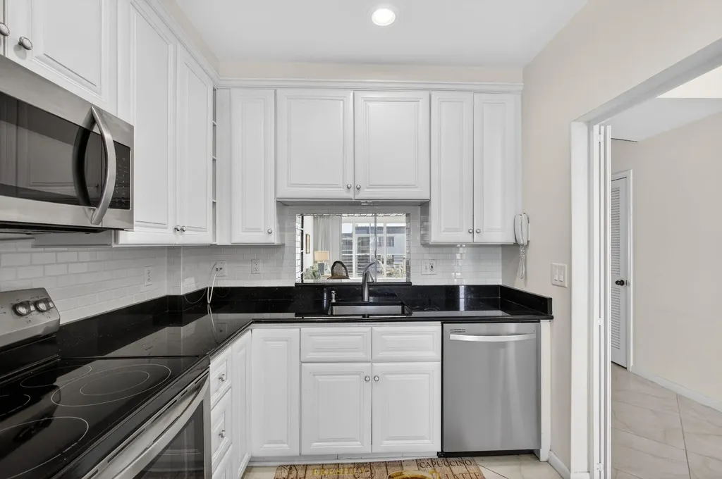 105 Paradise Harbour Boulevard North Palm Beach FL 33408