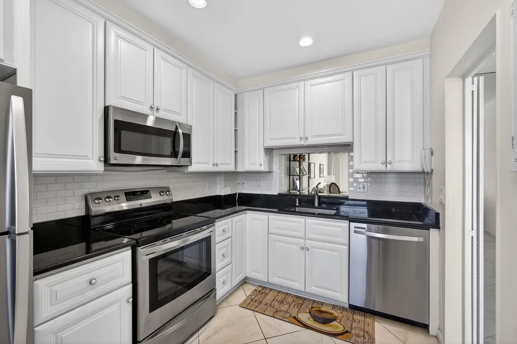 105 Paradise Harbour Boulevard North Palm Beach FL 33408