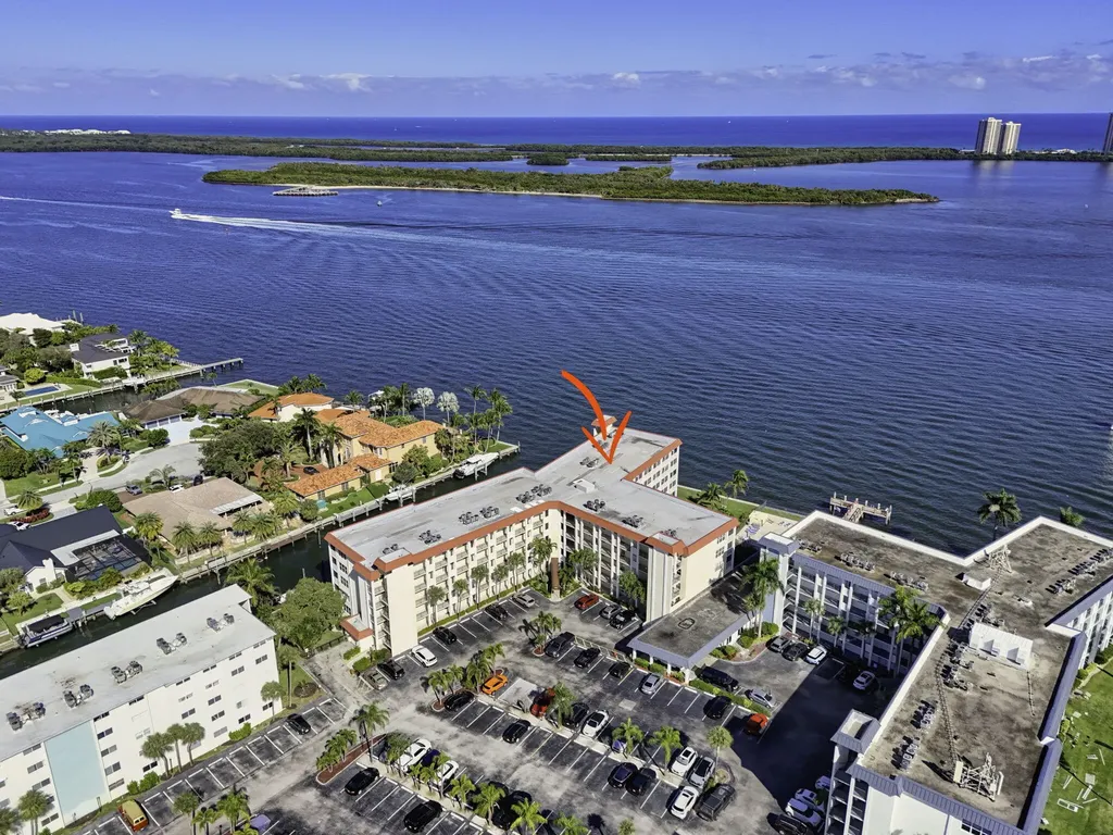 105 Paradise Harbour Boulevard North Palm Beach FL 33408