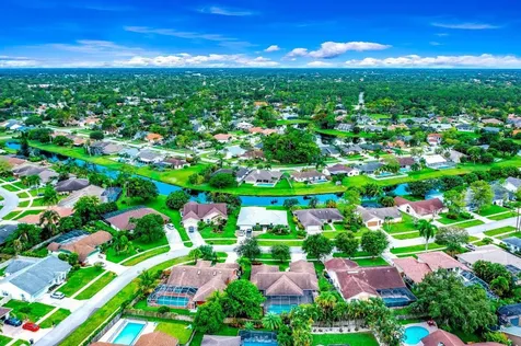 14491 Autumn Avenue Wellington FL 33414