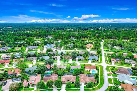 14491 Autumn Avenue Wellington FL 33414