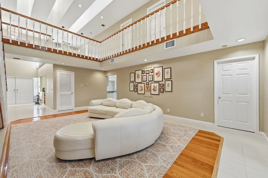 14410 64th Way N Palm Beach Gardens FL 33418