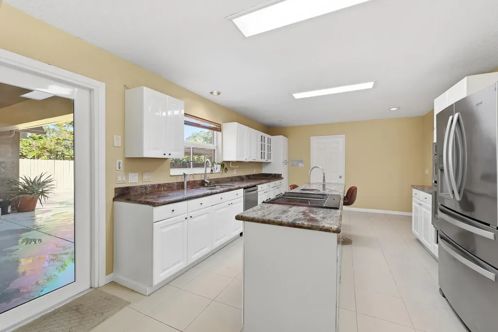 14410 64th Way N Palm Beach Gardens FL 33418
