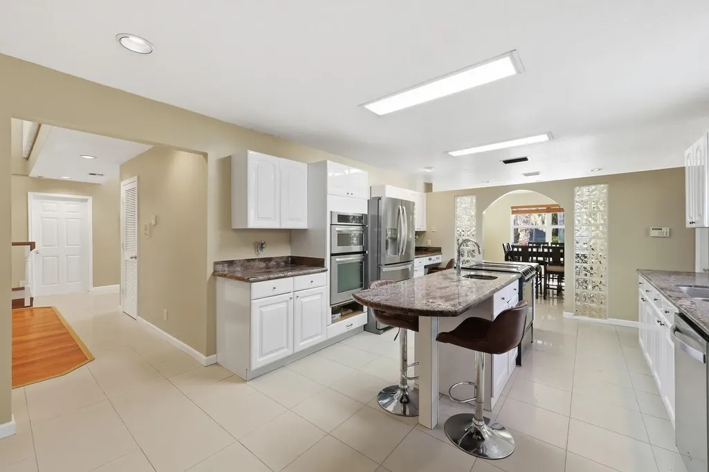 14410 64th Way N Palm Beach Gardens FL 33418