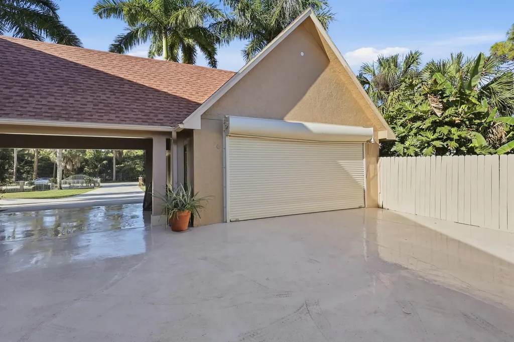 14410 64th Way N Palm Beach Gardens FL 33418