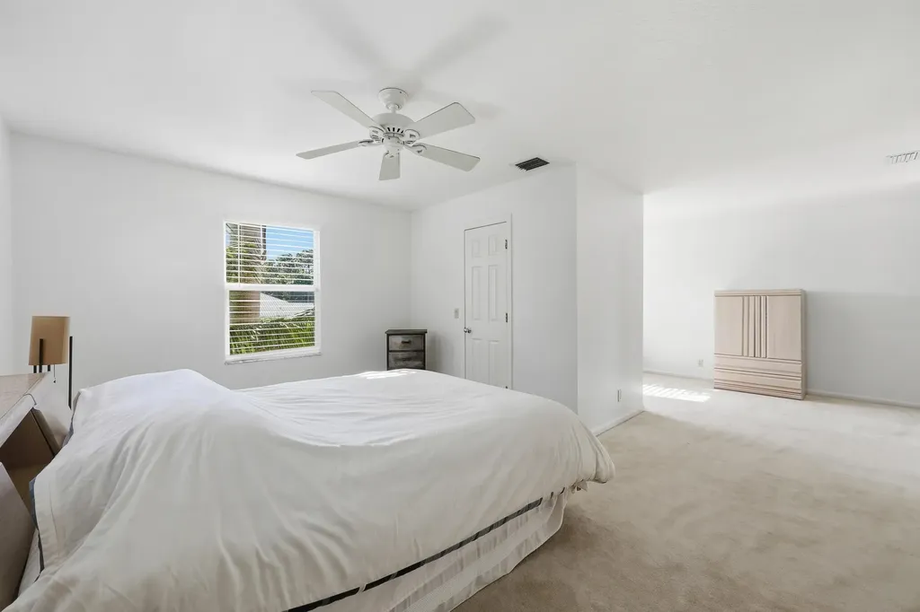 14410 64th Way N Palm Beach Gardens FL 33418