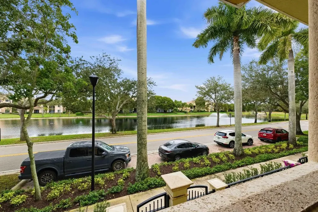 11850 Valencia Gardens Avenue Palm Beach Gardens FL 33410