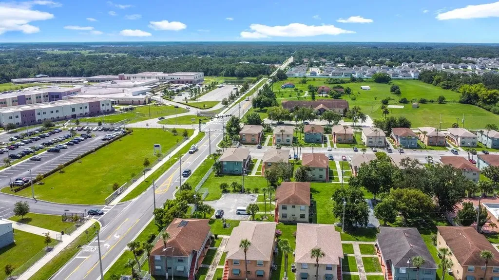 Xx 694 Michigan Court St. Cloud FL 34769