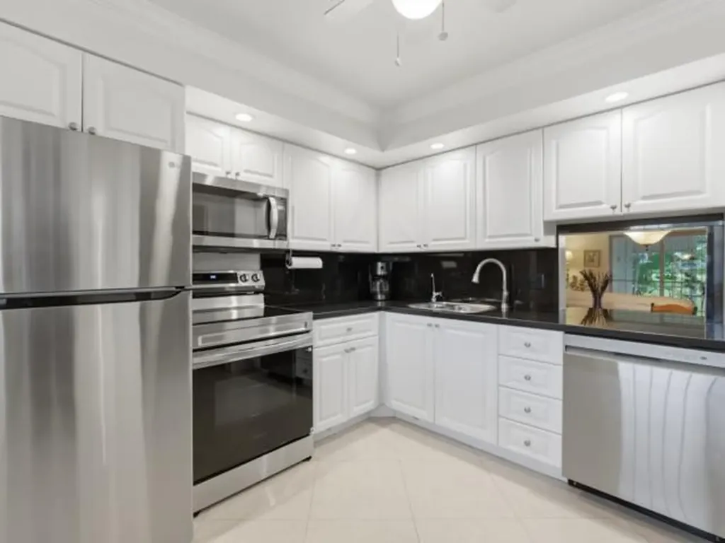 2615 NE 1st Court Boynton Beach FL 33435
