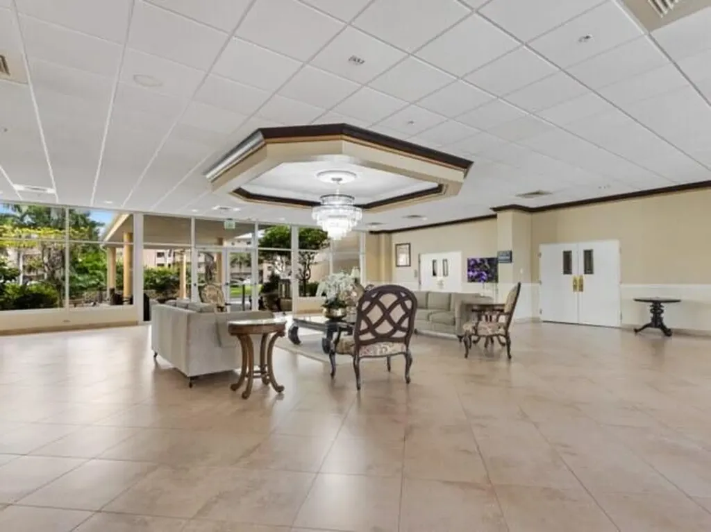 2615 NE 1st Court Boynton Beach FL 33435