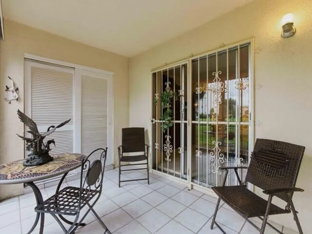 2615 NE 1st Court Boynton Beach FL 33435