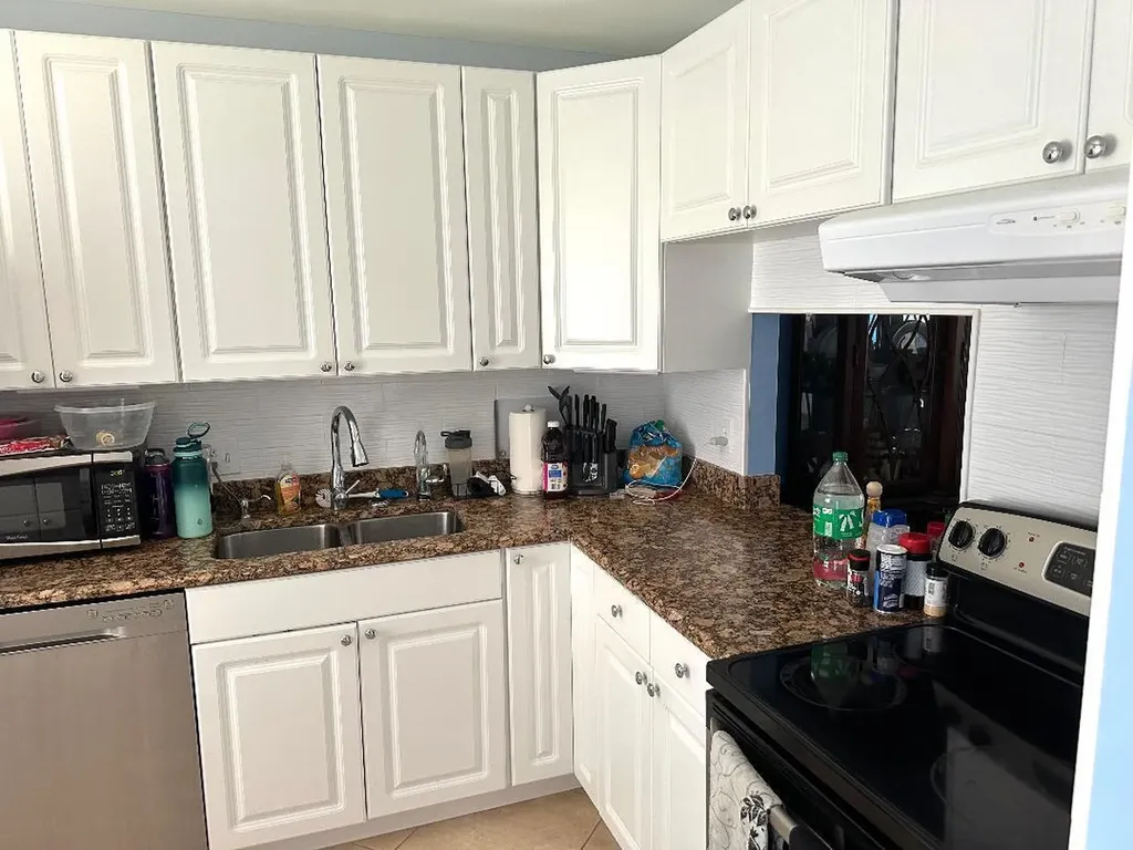 234 Lake Meryl Drive West Palm Beach FL 33411