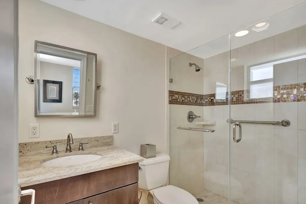 2840 S Ocean Boulevard Palm Beach FL 33480