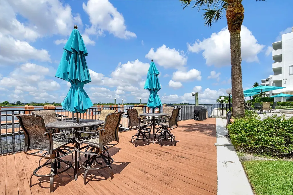 2840 S Ocean Boulevard Palm Beach FL 33480