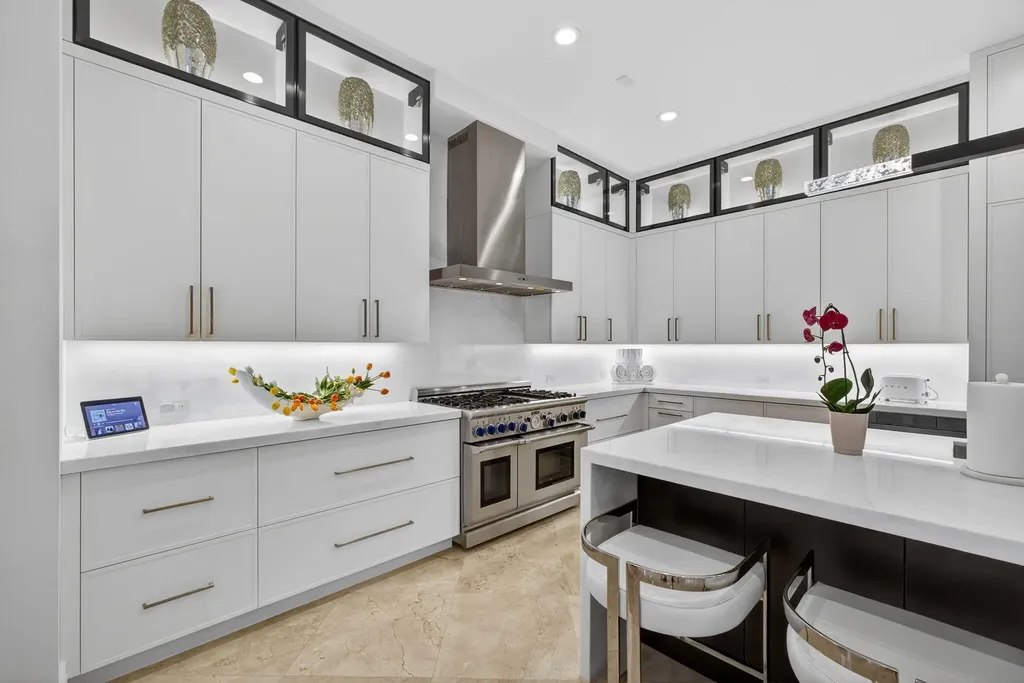 213 Via Palacio Palm Beach Gardens FL 33418